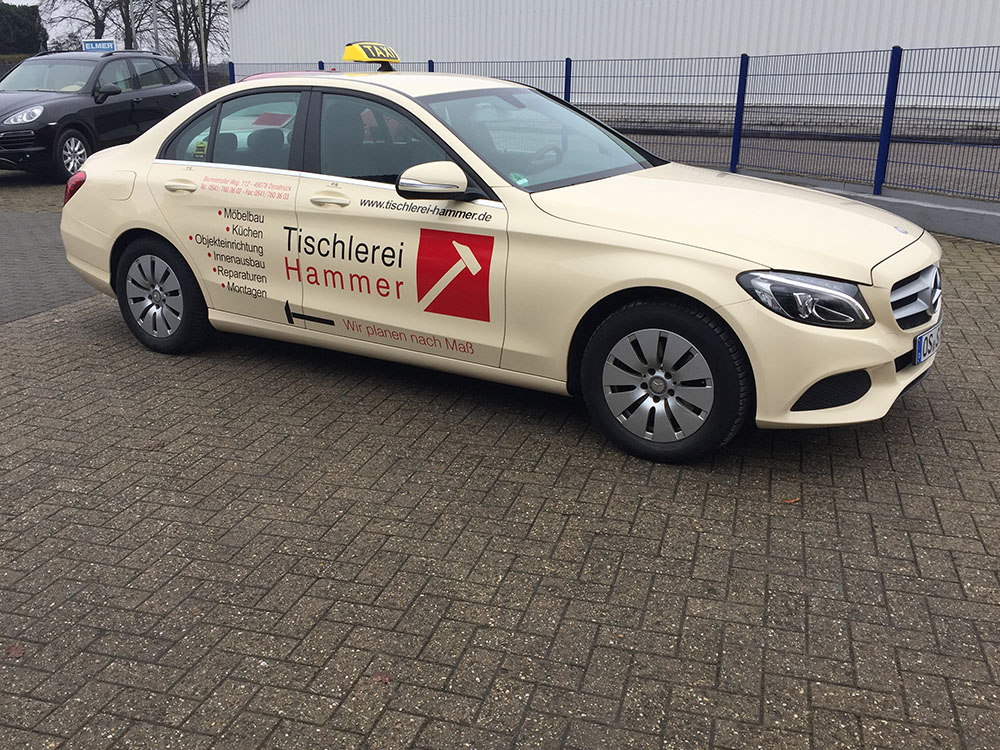 Tischlerei Hammer ist mit Taxi Werbung in Osnabrück vertreten.