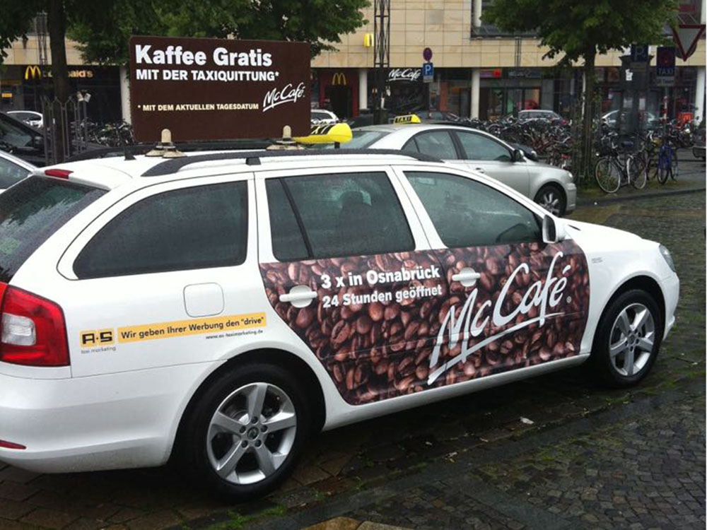 Mc Donalds Eckstein ist seit 2012 ein sehr zufriedener Kunde.
						Diese Taxi Werbung fährt durch ganz Deutschland.